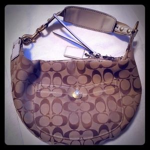 Coach tan Hampton purse